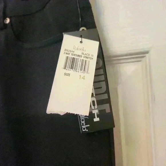 Rafaella Women's Size 14 Black Slacks - Picture 3 of 8